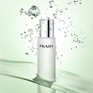 Prada Augmented Skin Essence